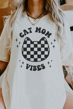 Cat Mom Vibes Graphic Tee