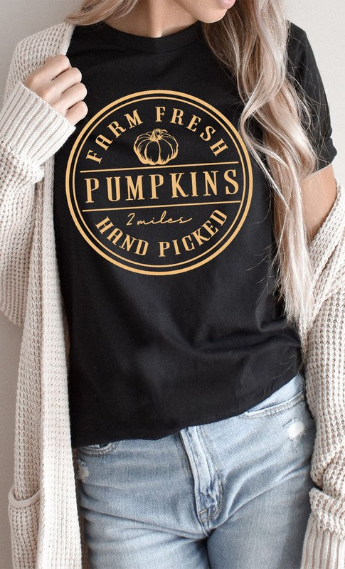 Farm Fresh Pumpkins Circle Graphic Tee