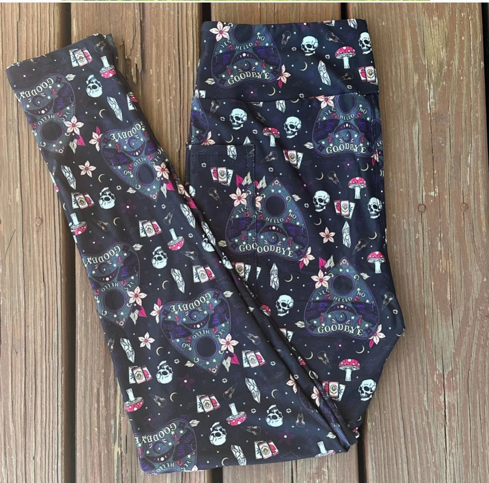 Tarot/Raven Skull Print Pocket Leggings