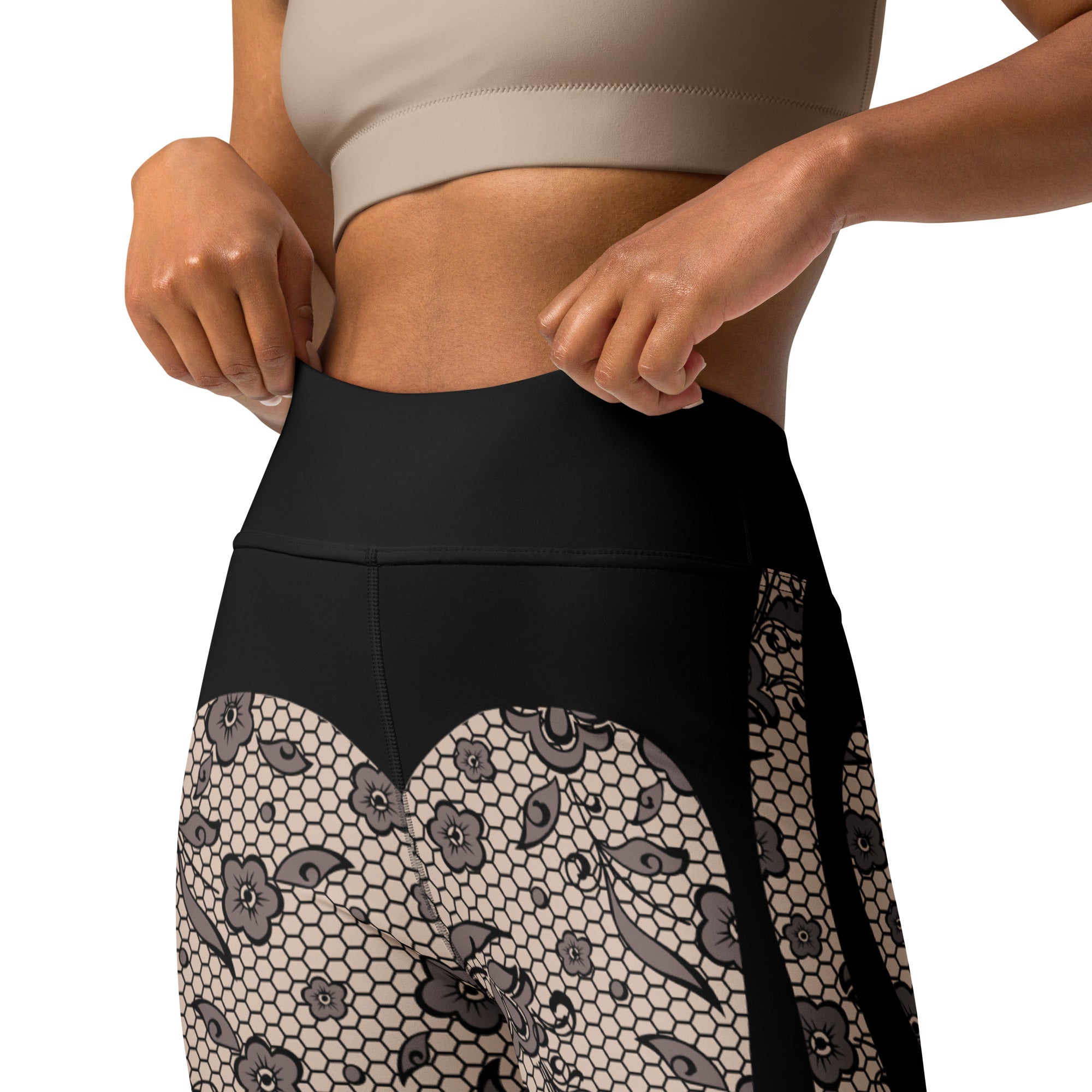 Heart Shaped Floral Mesh Print Yoga Leggings