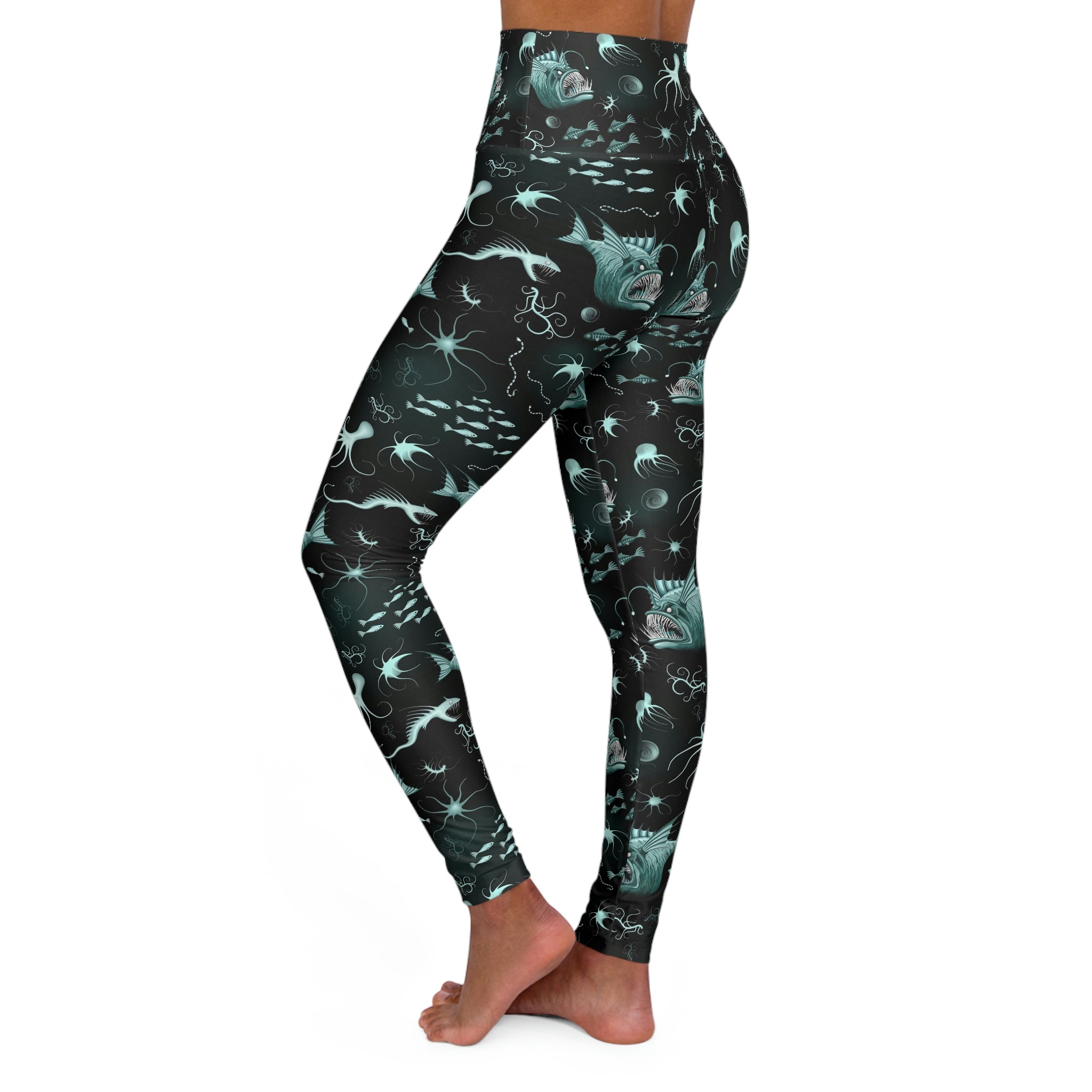 SHE REBEL - Hungry Piranha Yoga Leggings