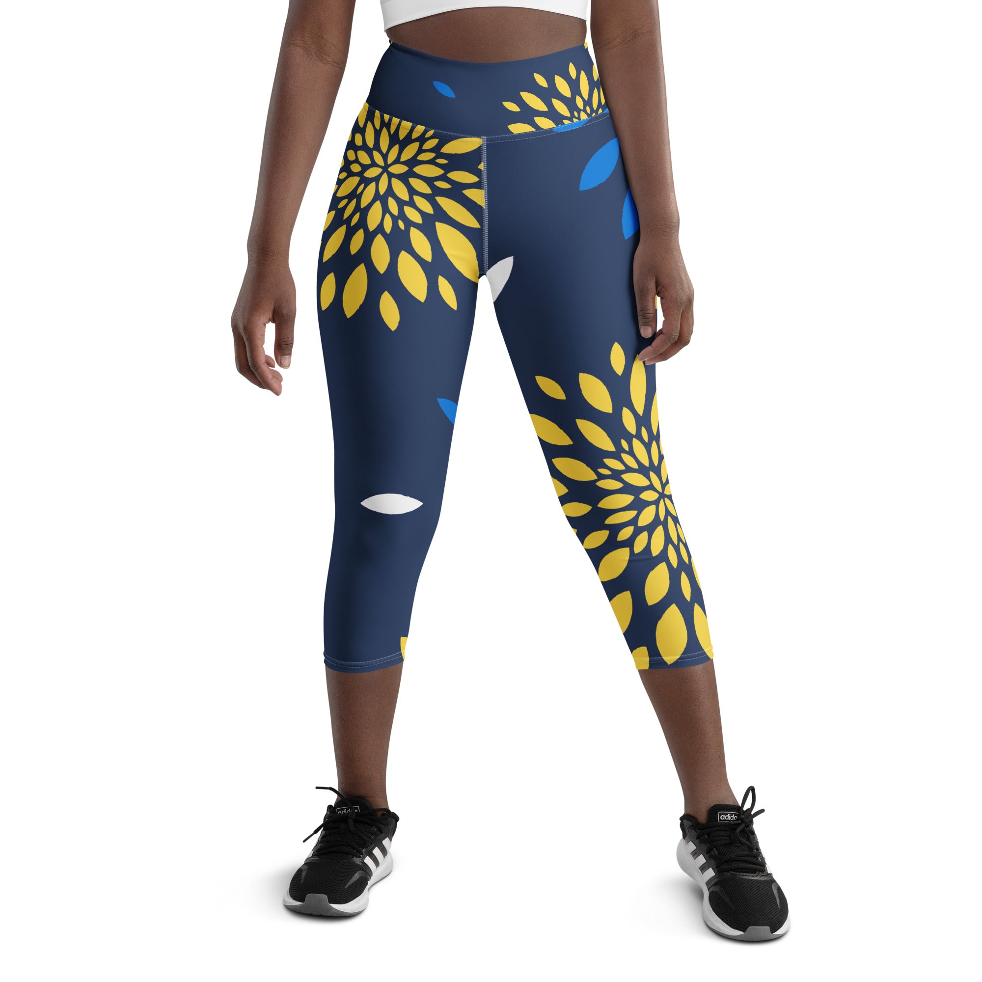 SHE REBEL - Petal Yoga Capri Leggings